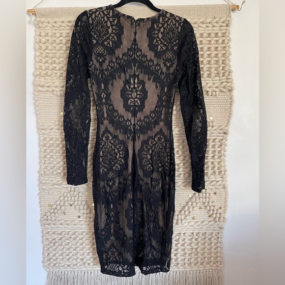 Bebe Lace long Sleeve Dress - Picture 2 of 4